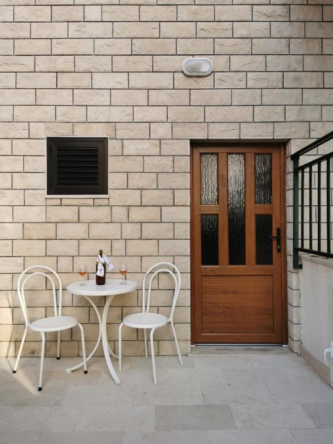 Uncle Apartment Makarska Kültér fotó